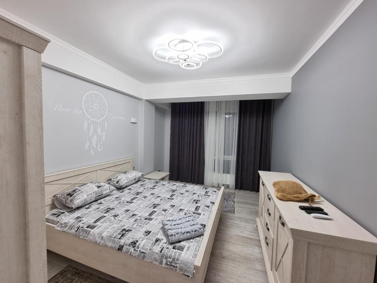 Tourist Grand Apartments Ultracentral 基希讷乌 外观 照片