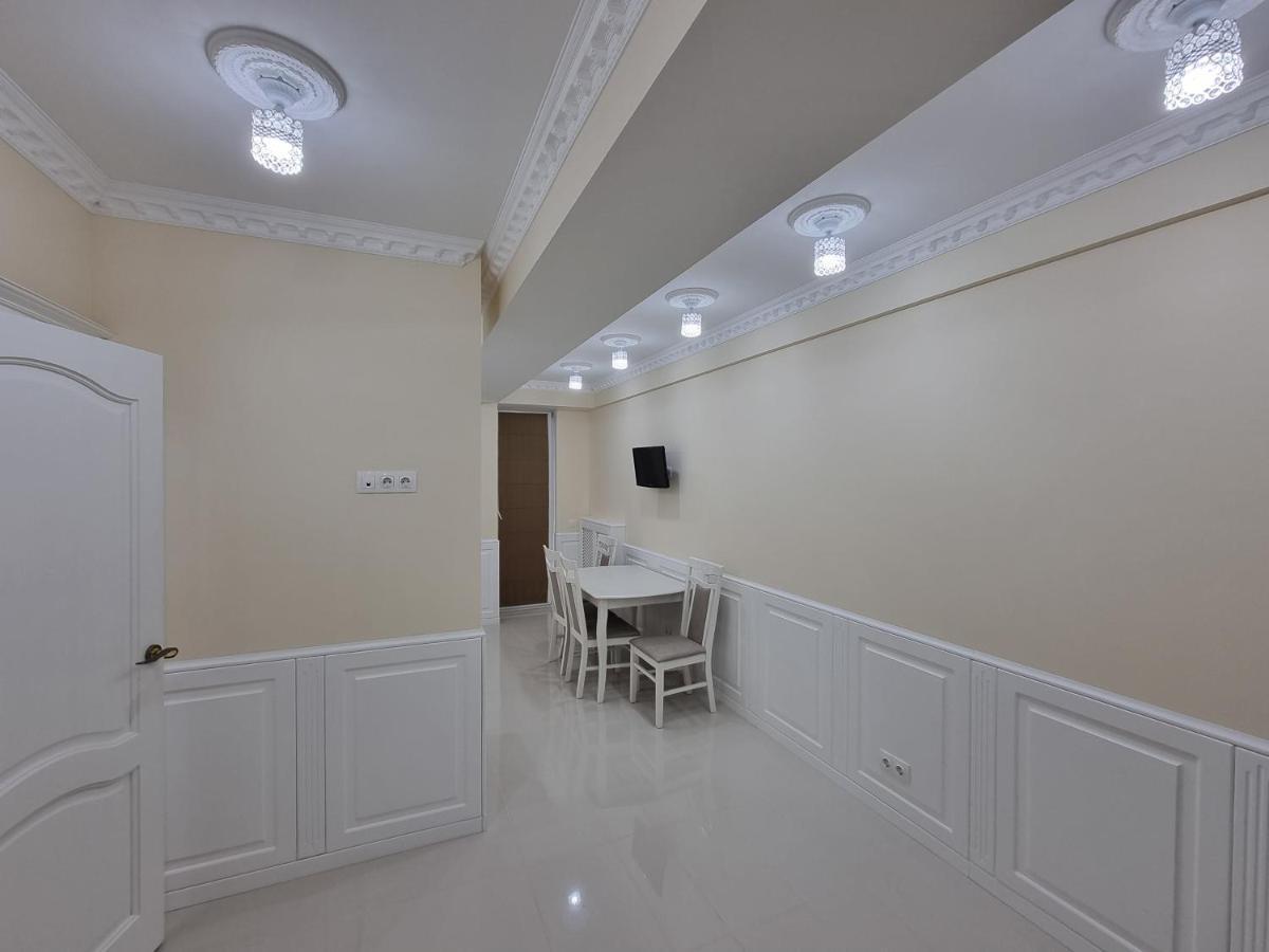 Tourist Grand Apartments Ultracentral 基希讷乌 外观 照片