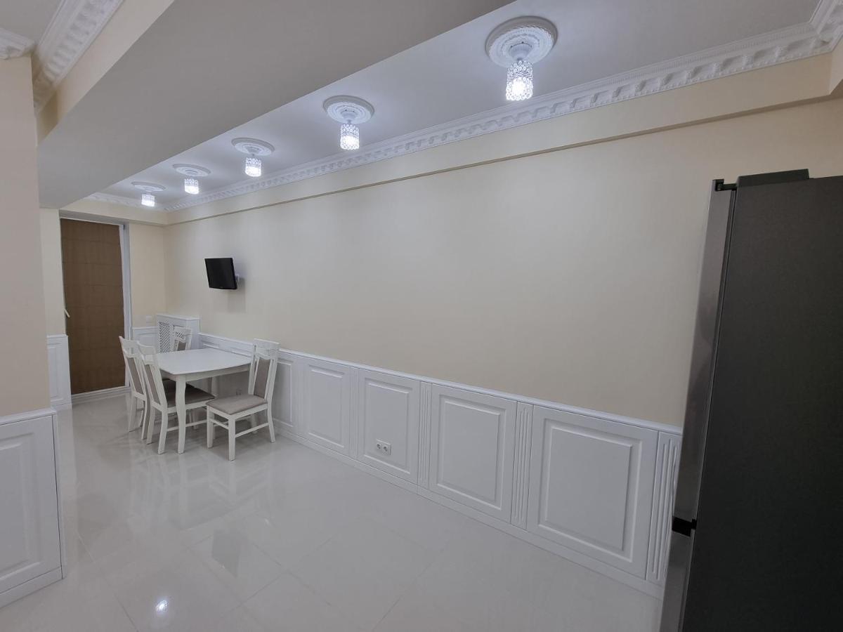 Tourist Grand Apartments Ultracentral 基希讷乌 外观 照片