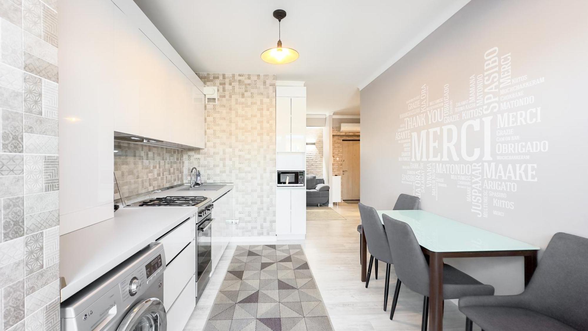Tourist Grand Apartments Ultracentral 基希讷乌 外观 照片